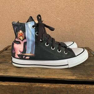Converse DC Comics x Wonder Woman Sneakers